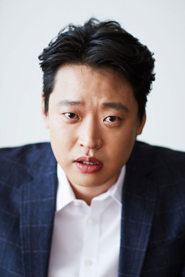 권혁범