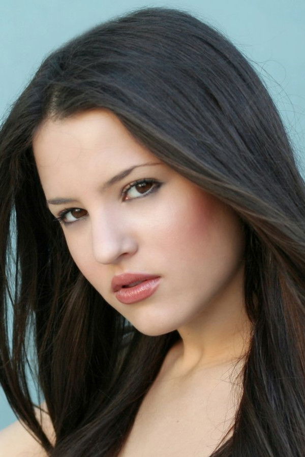 나타샤 슬레이튼